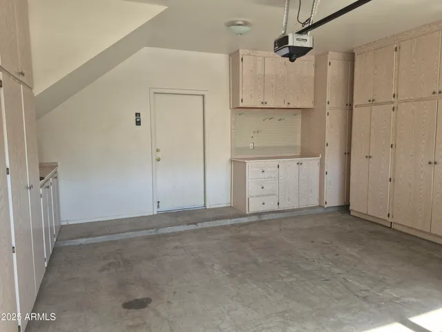 $1,875 | 3020 West Cavalry Drive, Phoenix, AZ 85086