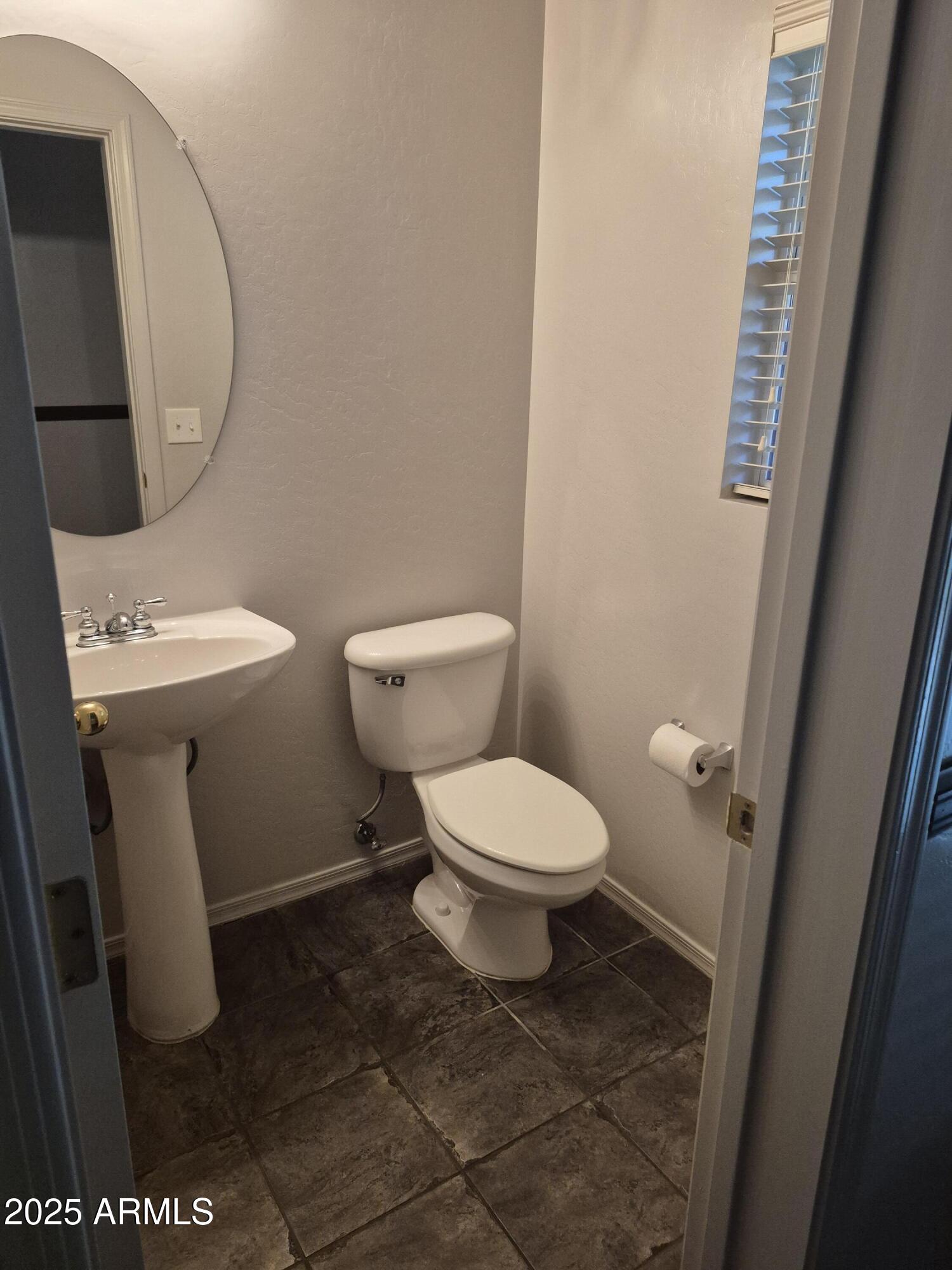 3020 West Cavalry Drive Phoenix, AZ 85086 - Photo 5 of 16 20251105_114624