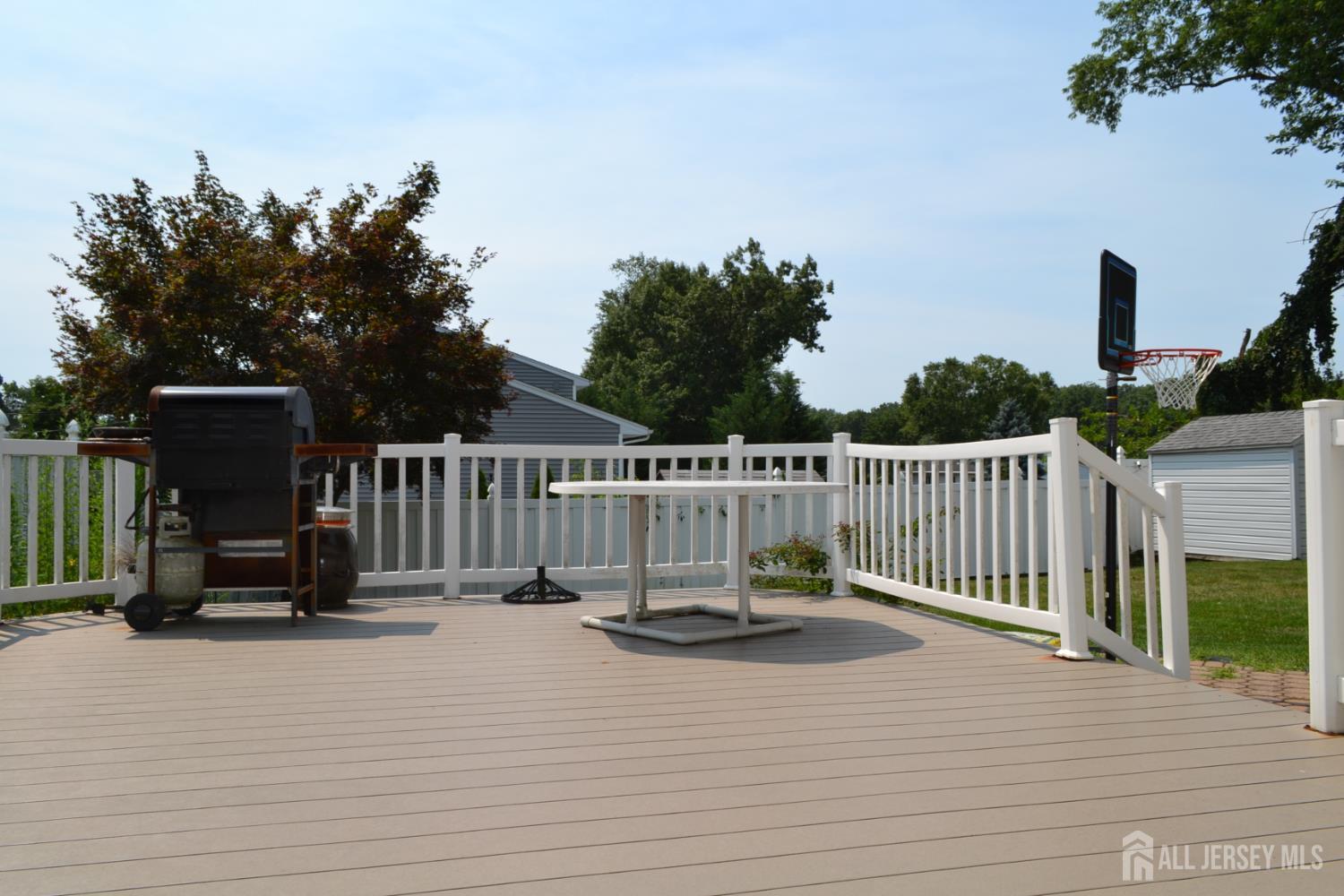 2 Albemarle Road East Brunswick, NJ 08816 - Photo 23 of 24