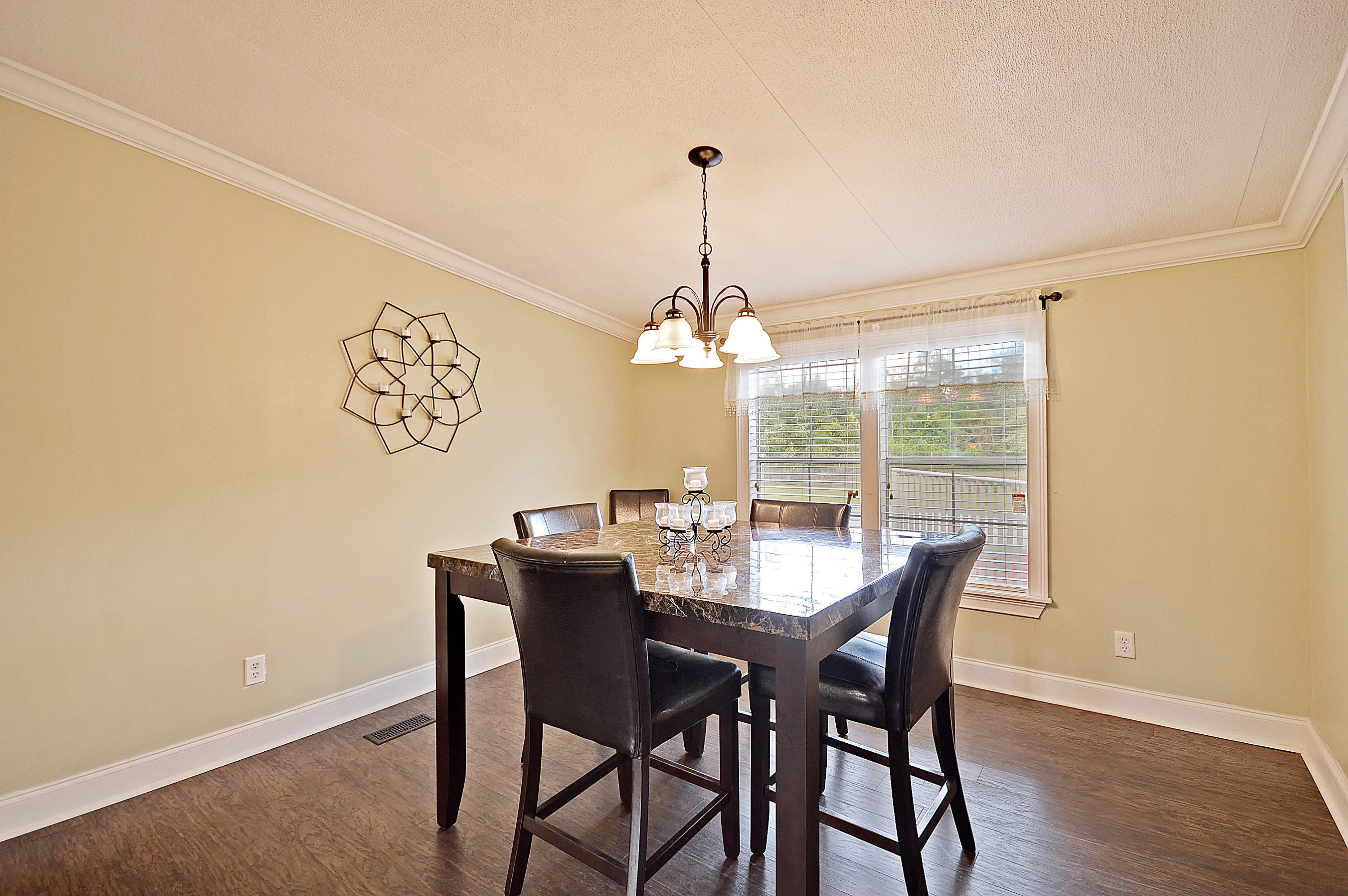 1591 Mudville Road Ridgeville, SC 29472 - Photo 14 of 37 Dining Space