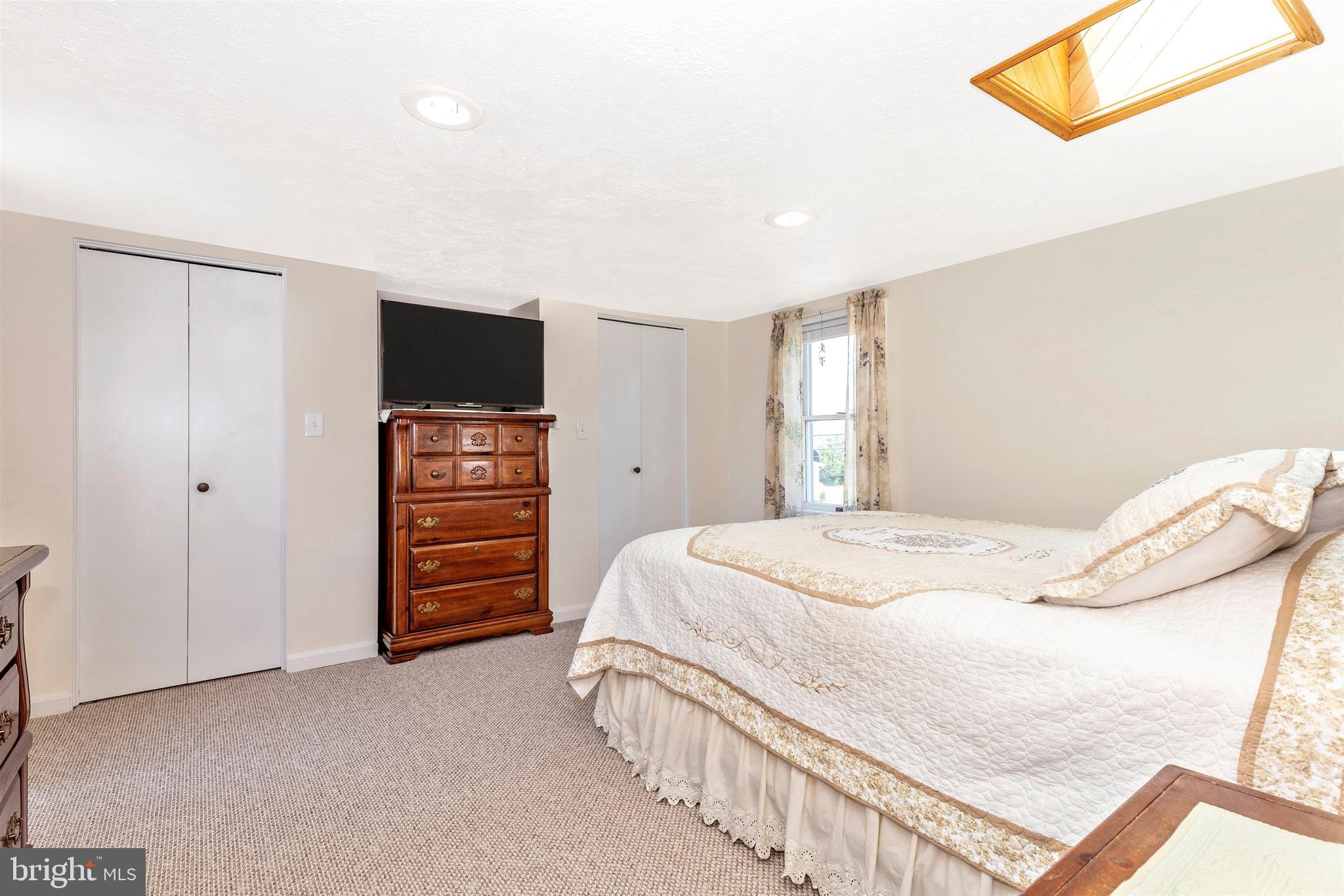 7807 Rocky Ridge Road Thurmont, MD 21788 - Photo 15 of 50 Lay in Bed Under the Stars from the Skylight!