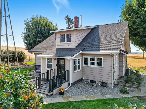 $434,000 | 3703 Plaza Road, Rosalia, WA 99170