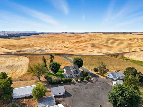$434,000 | 3703 Plaza Road, Rosalia, WA 99170