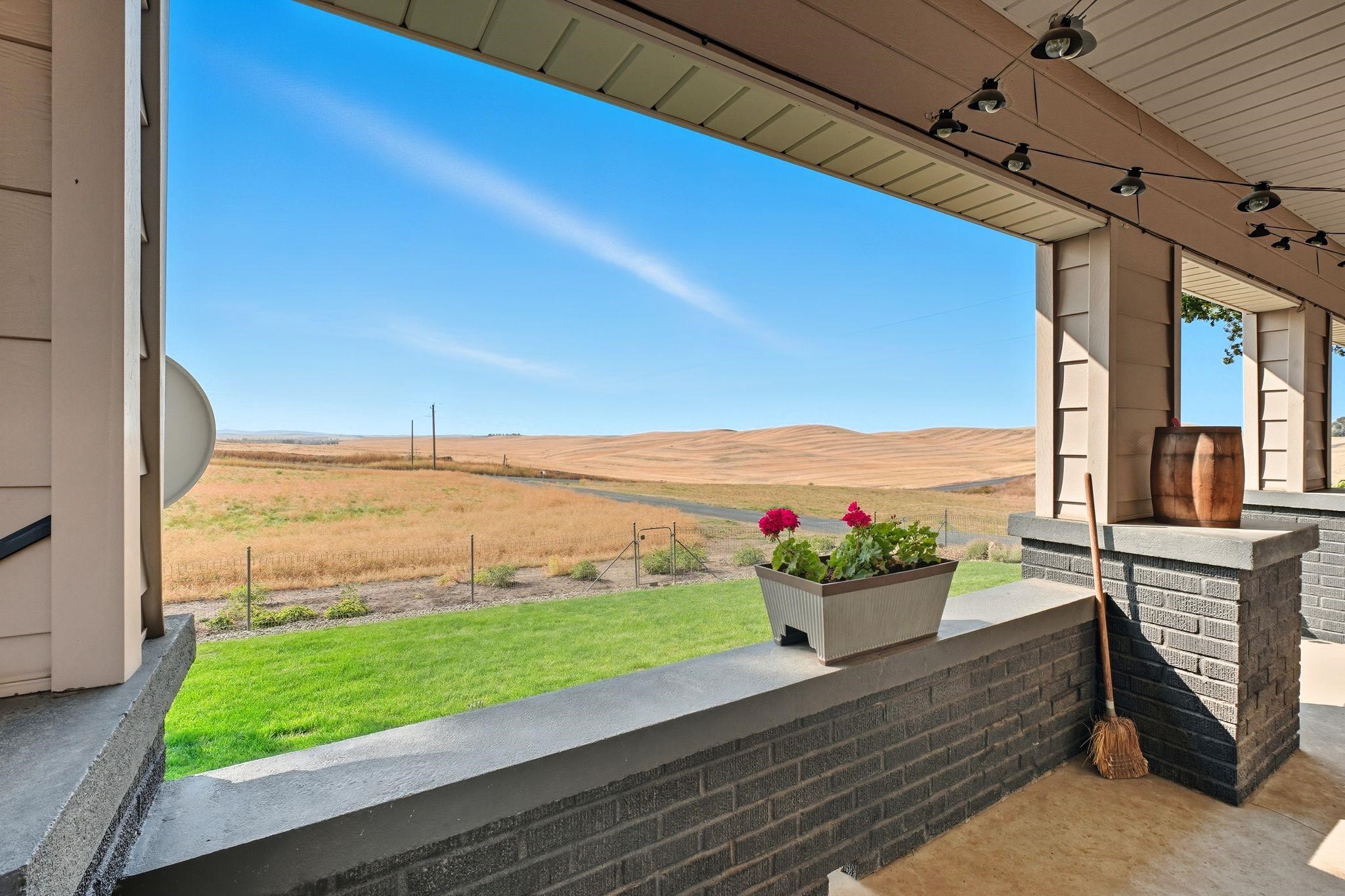 3703 Plaza Road Rosalia, WA 99170 - Photo 4 of 39