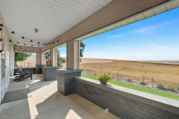 $434,000 | 3703 Plaza Road, Rosalia, WA 99170