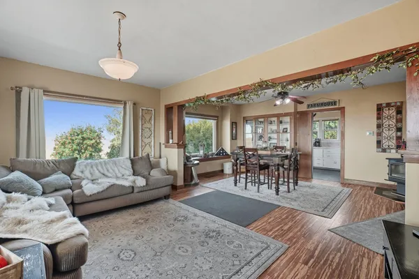 $434,000 | 3703 Plaza Road, Rosalia, WA 99170