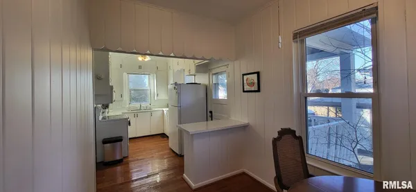 $138,500 | 913 Jefferson Street, Galesburg, IL 61401