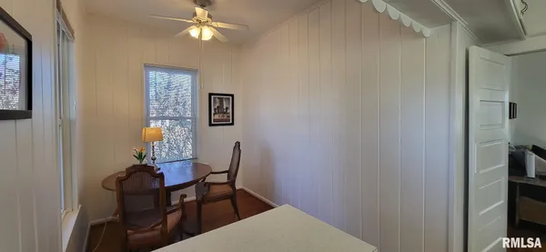 $138,500 | 913 Jefferson Street, Galesburg, IL 61401