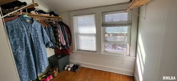 $138,500 | 913 Jefferson Street, Galesburg, IL 61401