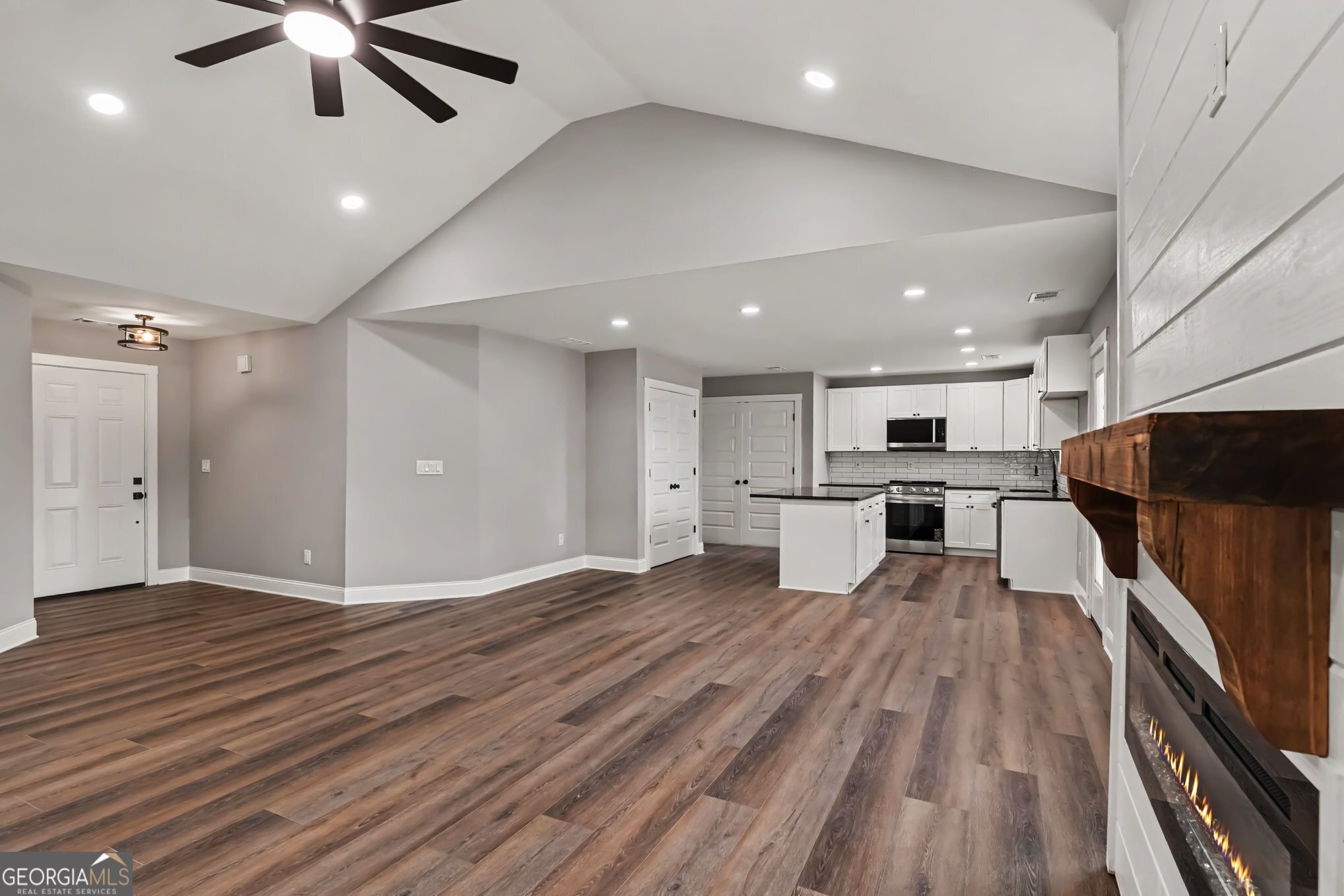 520 Vineyard Road Griffin, GA 30223 - Photo 8 of 28