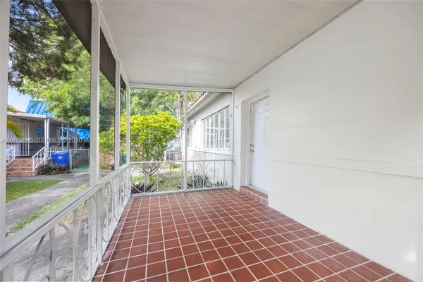 $2,500 | 282 Northwest 41st Avenue, Unit 282, Miami, FL 33126