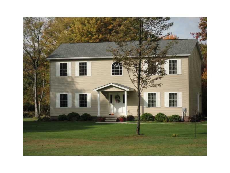 435 Tieline Road Grove City, PA 16127 - Photo 1 of 17 Exterior Front.