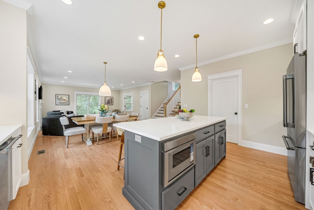 279 Brookline Street, Unit 279 Needham, MA 02492 - Photo 7 of 36