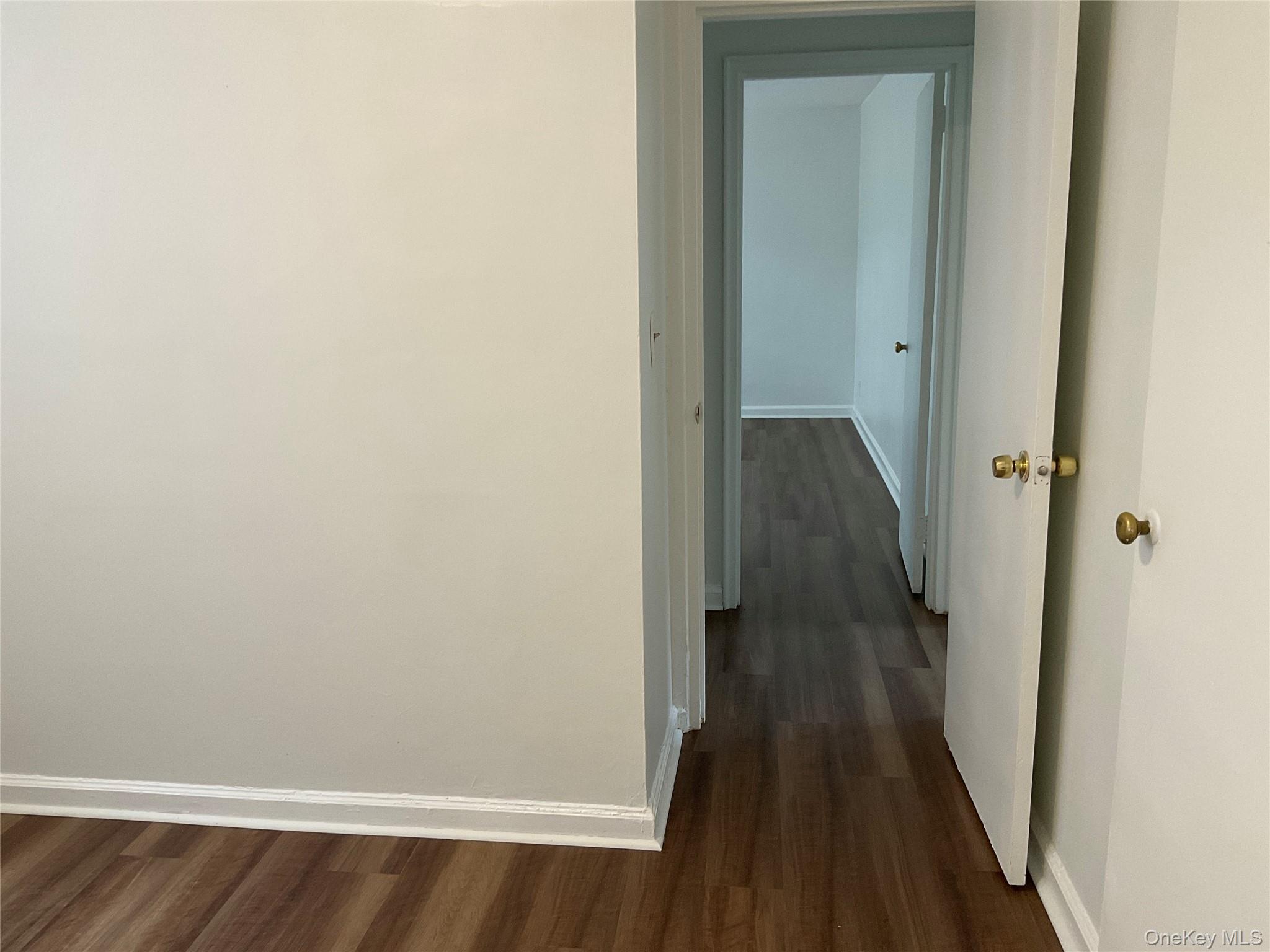 320 South Broadway, Unit P8 Tarrytown, NY 10591 - Photo 12 of 21 a view of a hallway