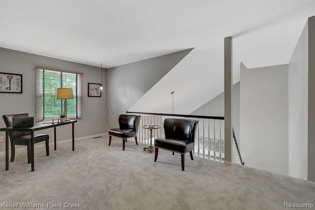2641 Long Meadow Lane Rochester Hills, MI 48307 - Photo 22 of 38