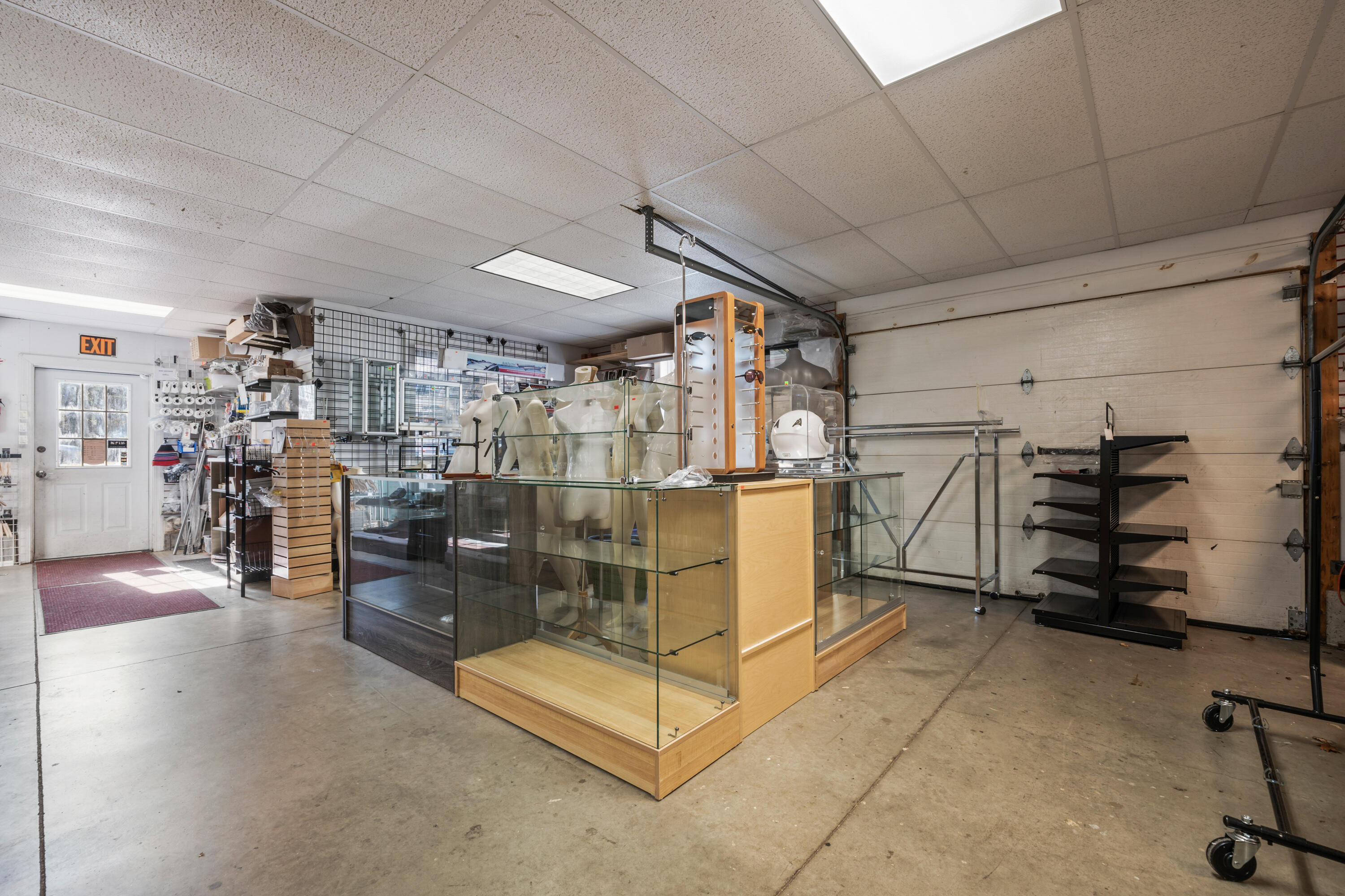 1907 Sanford Road Wells, ME 04090 - Photo 10 of 35 1907 Sanford Rd