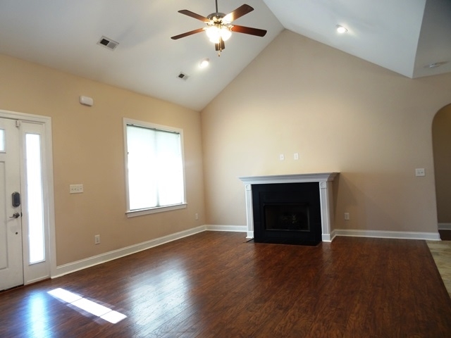 128 Hawks Point Road Jacksonville, NC 28540 - Photo 8 of 36 Additional Photo