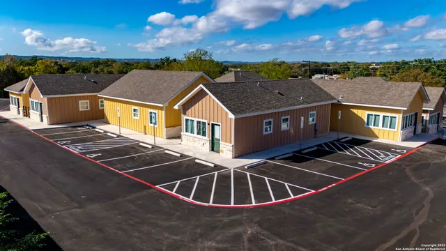 $1,600 | 705 Fifth Street, Unit B, Comfort, TX 78013