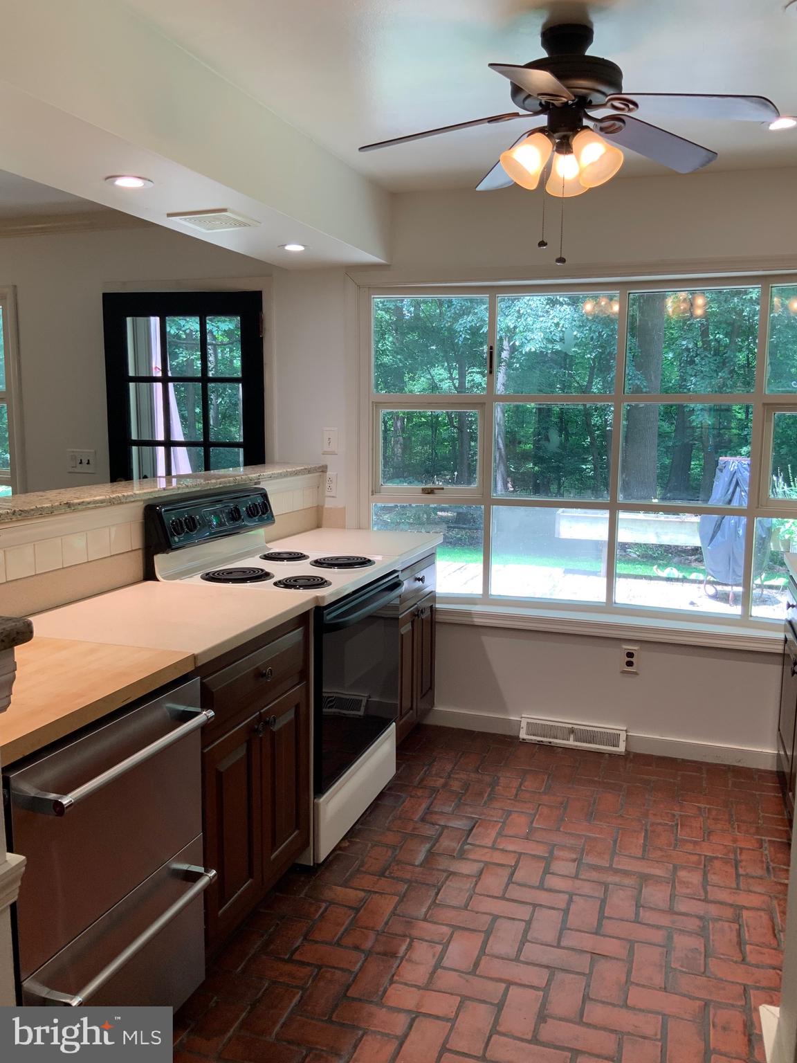 413 Fruit Farm Road Royersford, PA 19468 - Photo 14 of 40
