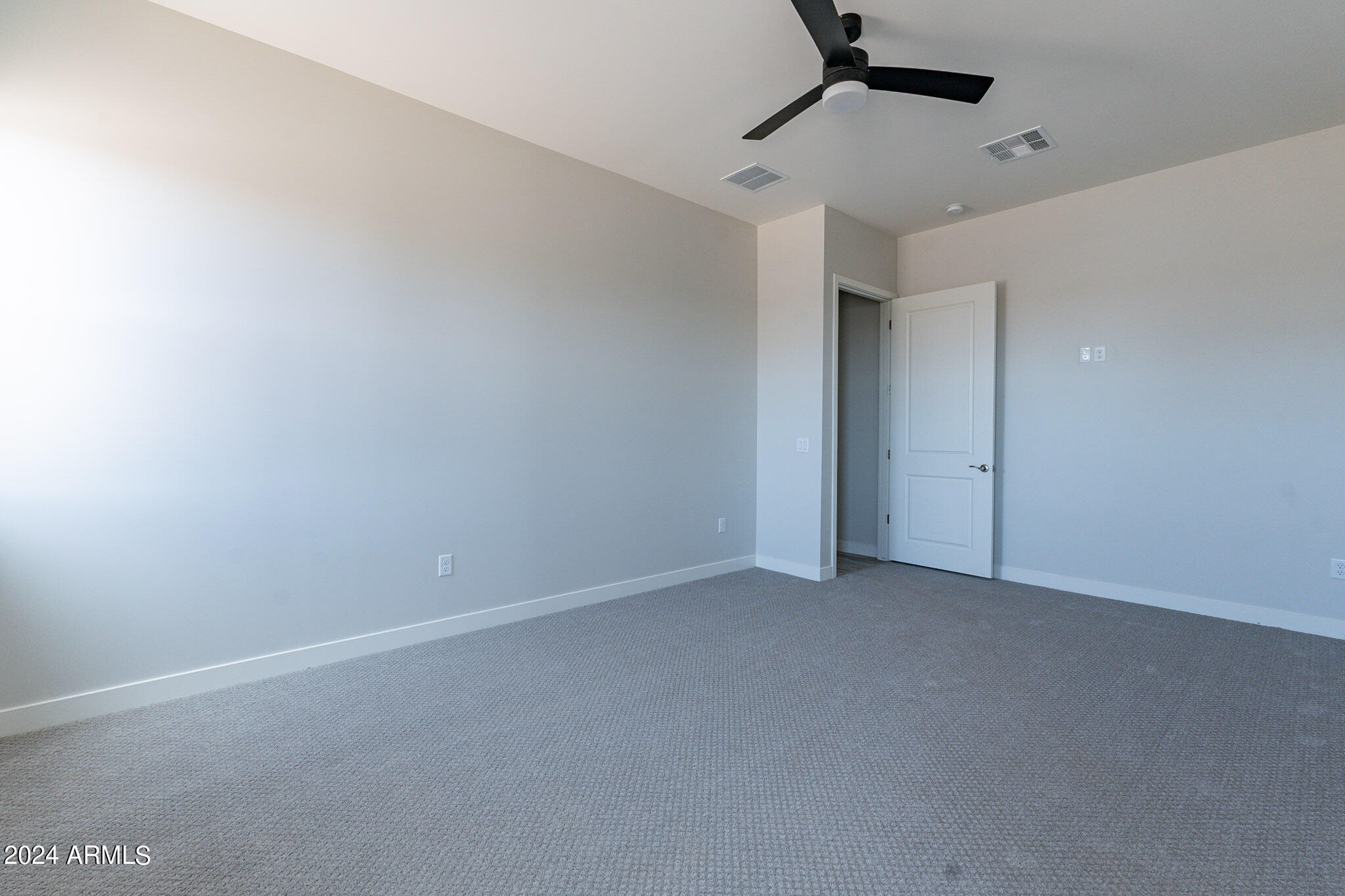 23014 Peak View Road Wittmann, AZ 85361 - Photo 32 of 44 28-web-or-mls-Peakview-28
