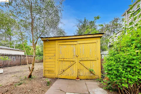 $940,000 | 1839 Dwight Way, Berkeley, CA 94704