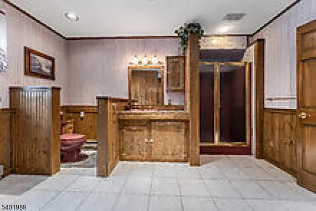 $499,900 | 1 Wojcicki Drive, Hampton, NJ 08827