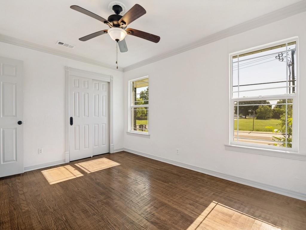 102 South Clark Street Rockwall, TX 75087 - Photo 13 of 28