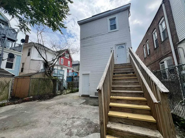 $2,350 | 21 South Spray Avenue, Unit A, Atlantic City, NJ 08401