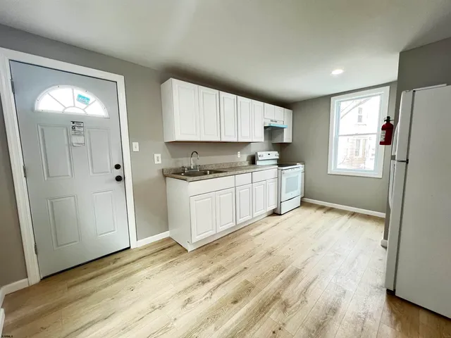 $2,350 | 21 South Spray Avenue, Unit A, Atlantic City, NJ 08401