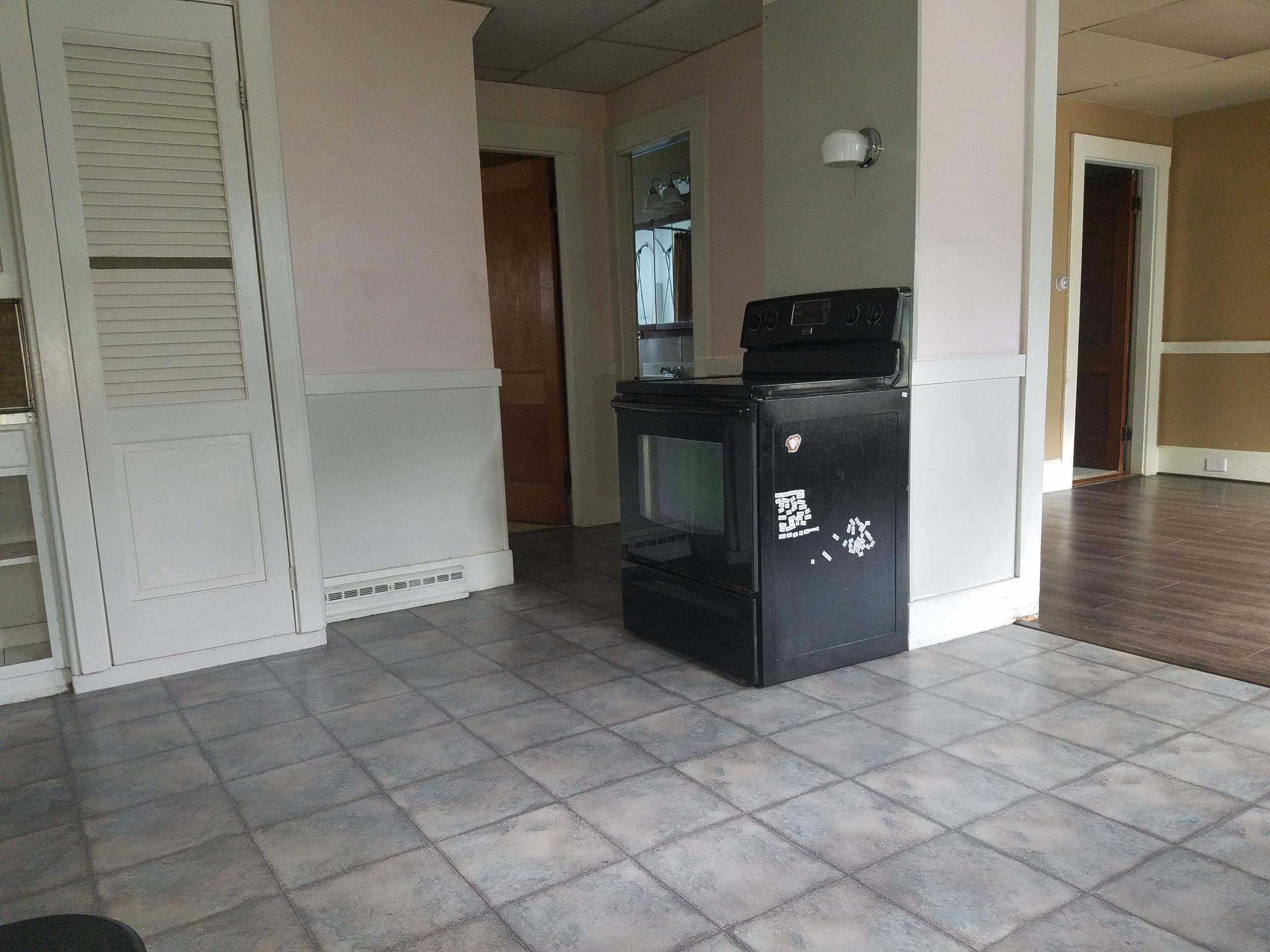 144 High Street Paris, ME 04281 - Photo 5 of 22 20190912_104532