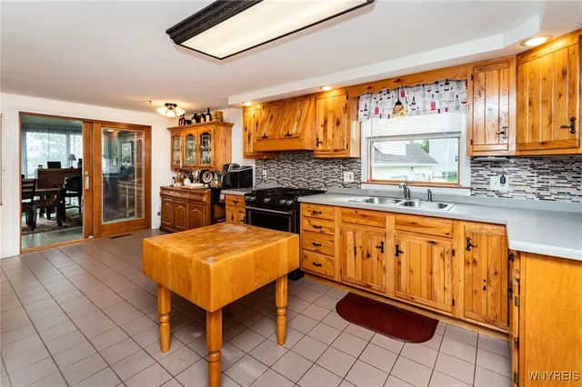 $519,000 | 11714 Westwood Road, Alden, NY 14004