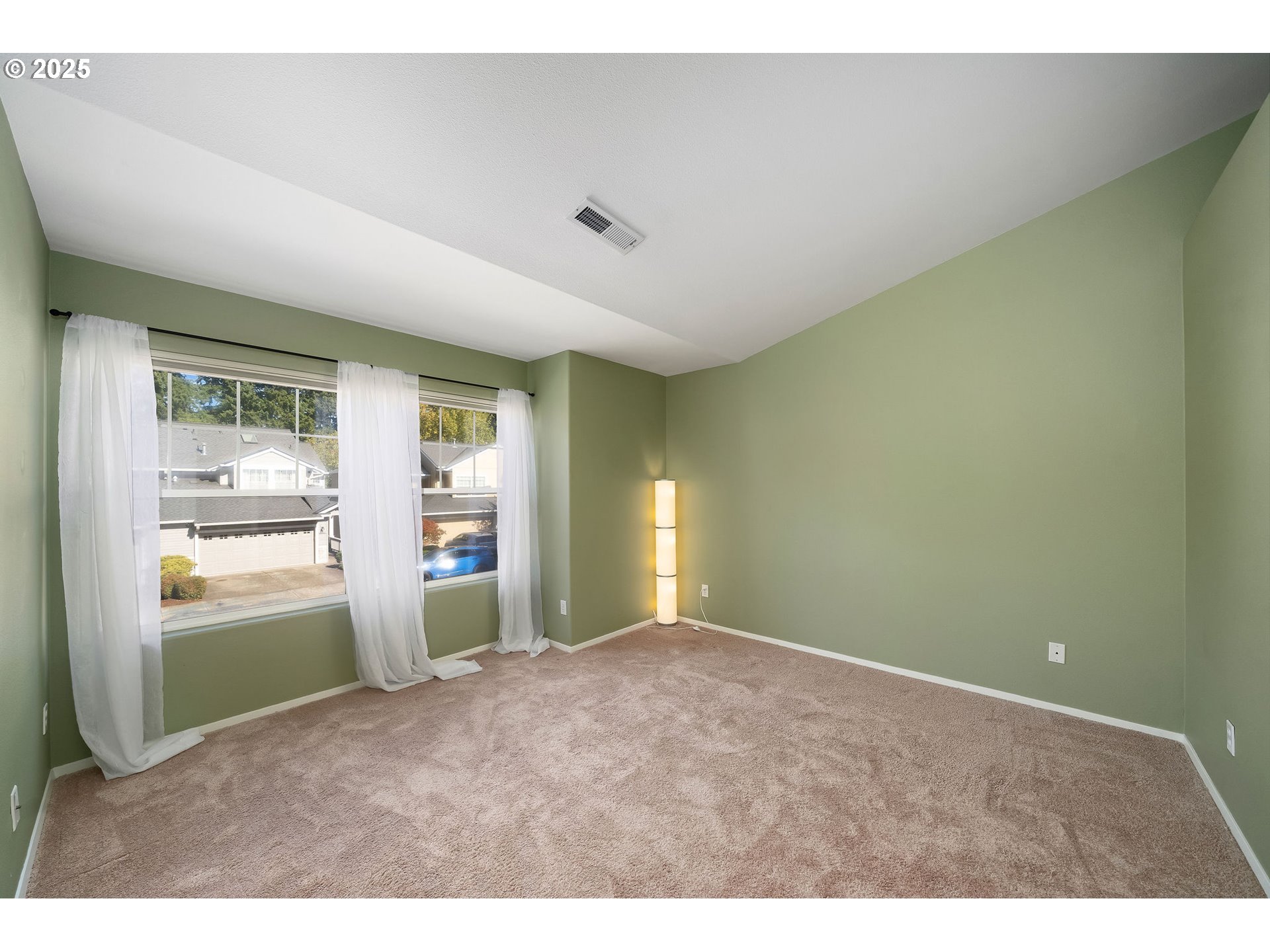 8654 Northeast Rockspring Street Hillsboro, OR 97006 - Photo 17 of 35 Bedroom