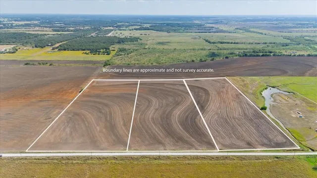 $450,000 | Tbd Tbd Hcr-1153, Blum, TX 76627