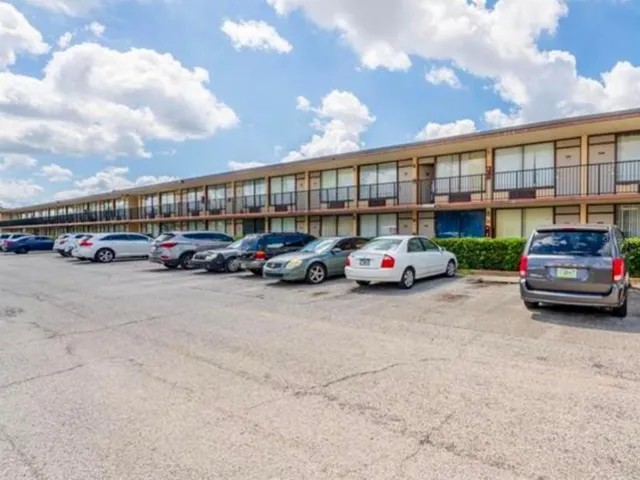 $60,000 | 7900 South Orange Blossom Trail, Unit 1099, Orlando, FL 32809