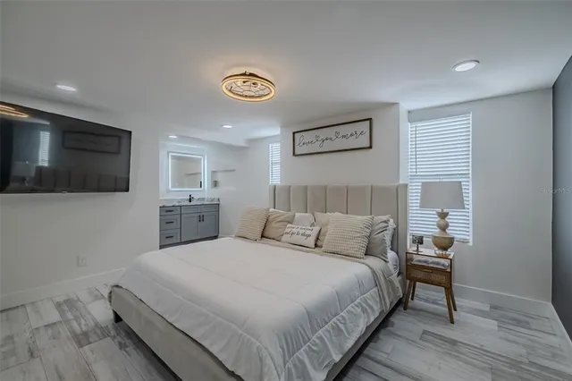 $4,350 | 23700 Lake Hills Drive, Lutz, FL 33559