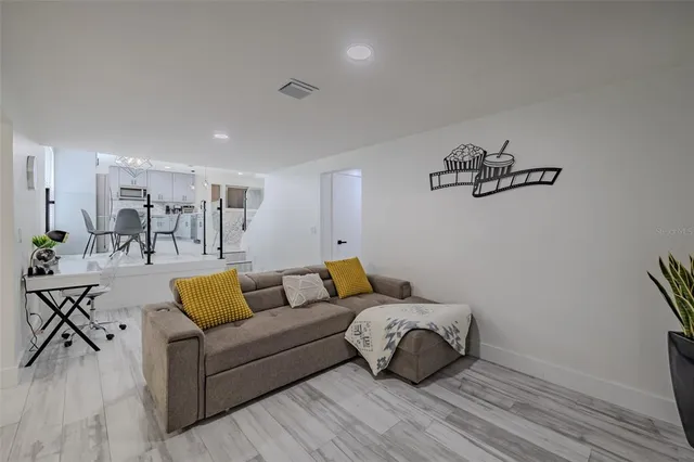 $4,350 | 23700 Lake Hills Drive, Lutz, FL 33559