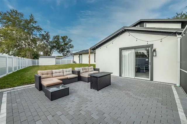 $4,350 | 23700 Lake Hills Drive, Lutz, FL 33559