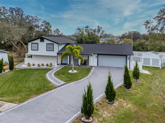 $4,350 | 23700 Lake Hills Drive, Lutz, FL 33559