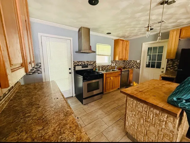 $95,000 | 2912 J P Davis Avenue, Bay City, TX 77414