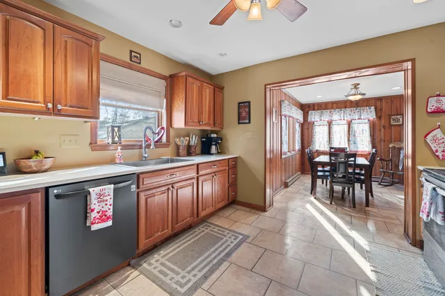 $334,900 | 7241 West 109th Place, Worth, IL 60482