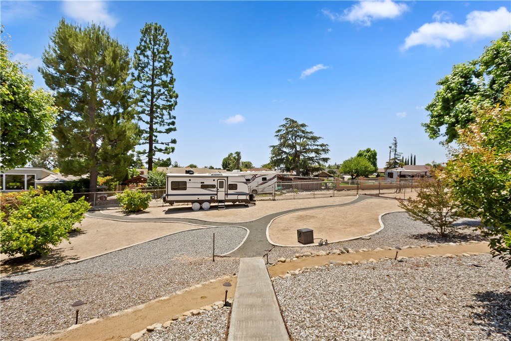8527 Hillside Road Rancho Cucamonga, CA 91701 - Photo 35 of 50 a picture of city view