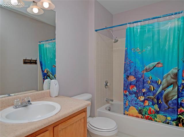 7680 Tompkins Road Peyton, CO 80831 - Photo 22 of 30 upper-level full bath