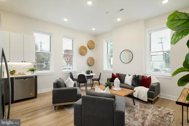 $295,000 | 1723 Francis Street, Unit 1A, Philadelphia, PA 19130