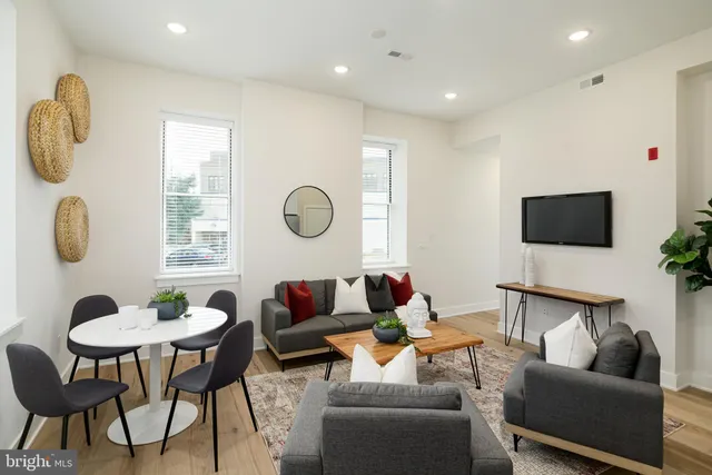 $295,000 | 1723 Francis Street, Unit 1A, Philadelphia, PA 19130