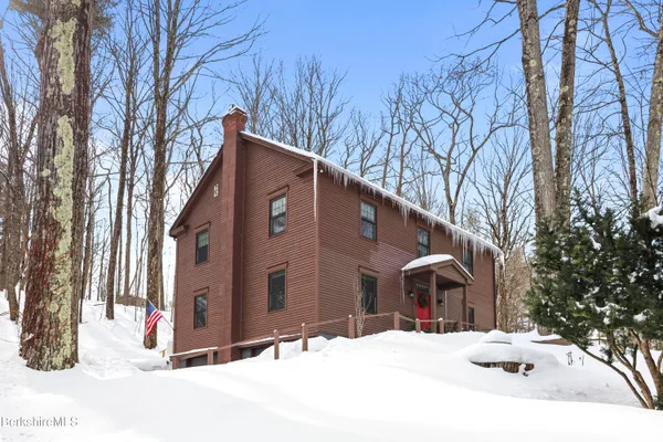$749,000 | 360 Housatonic Street, Lenox, MA 01240