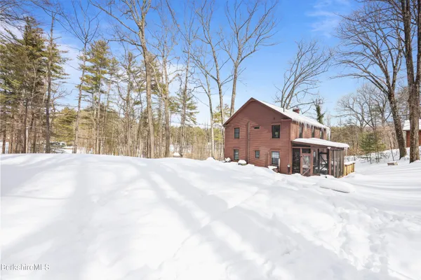 $749,000 | 360 Housatonic Street, Lenox, MA 01240