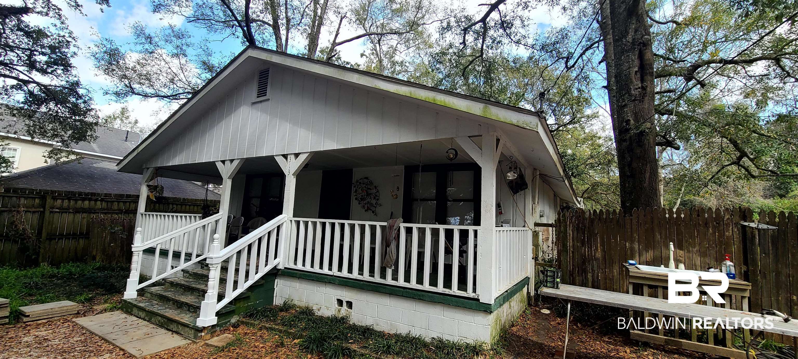313 East Drive Mobile, AL 36608 - Photo 1 of 6