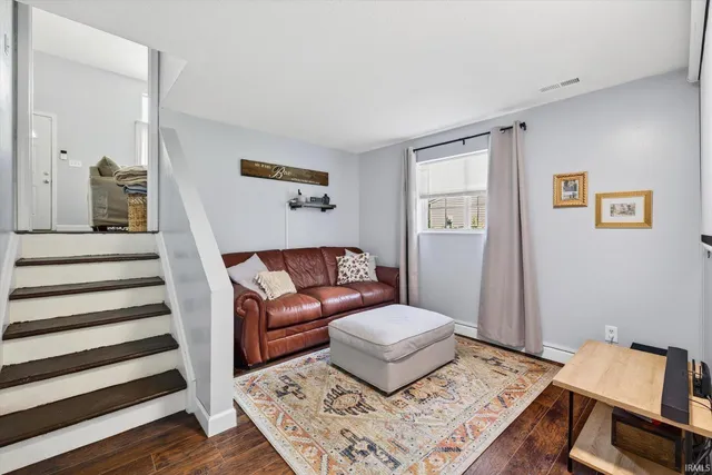 $270,000 | 705 Hanover Glen, Ellettsville, IN 47429