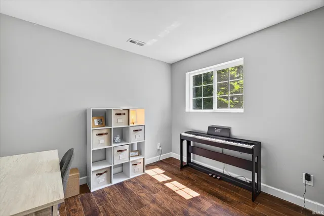 $270,000 | 705 Hanover Glen, Ellettsville, IN 47429