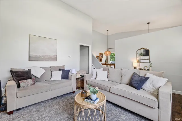 $270,000 | 705 Hanover Glen, Ellettsville, IN 47429